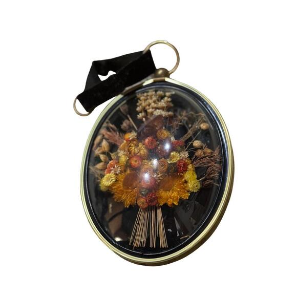 Vintage Cideart Oval Bubble Glass Framed Dried Flowers - Picture 3 of 14